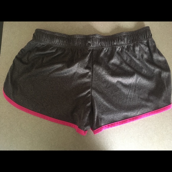 Pro Player Athletic Shorts - Picture 2 of 3